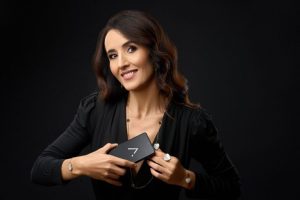 Anyoli bijuteria care alină dorul Nadia Visan